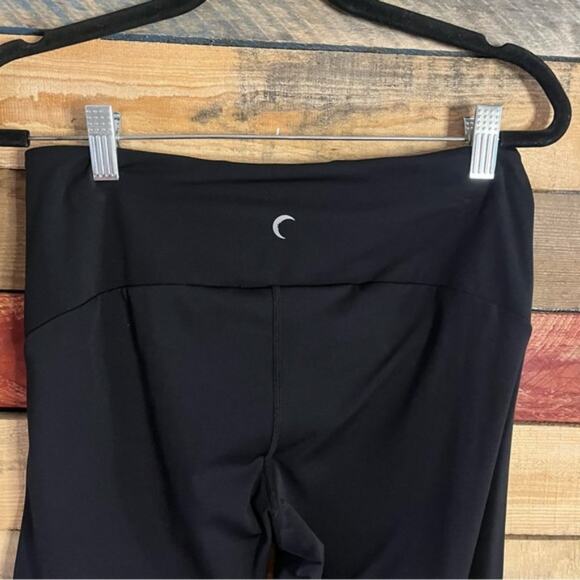 Zyia Black Active Leggings Size 6-8 - Picture 10 of 12